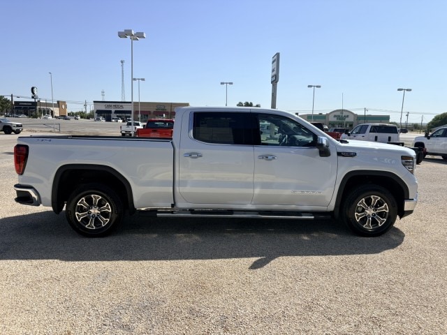 2026 GMC Sierra 1500 SLT - Photo 6