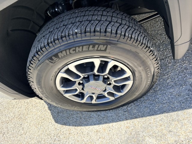 2026 GMC Sierra 2500HD SLT - Photo 6
