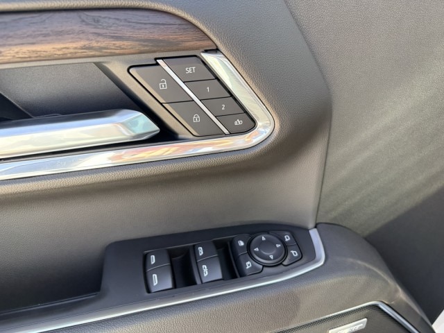 2026 GMC Sierra 1500 SLT - Photo 20