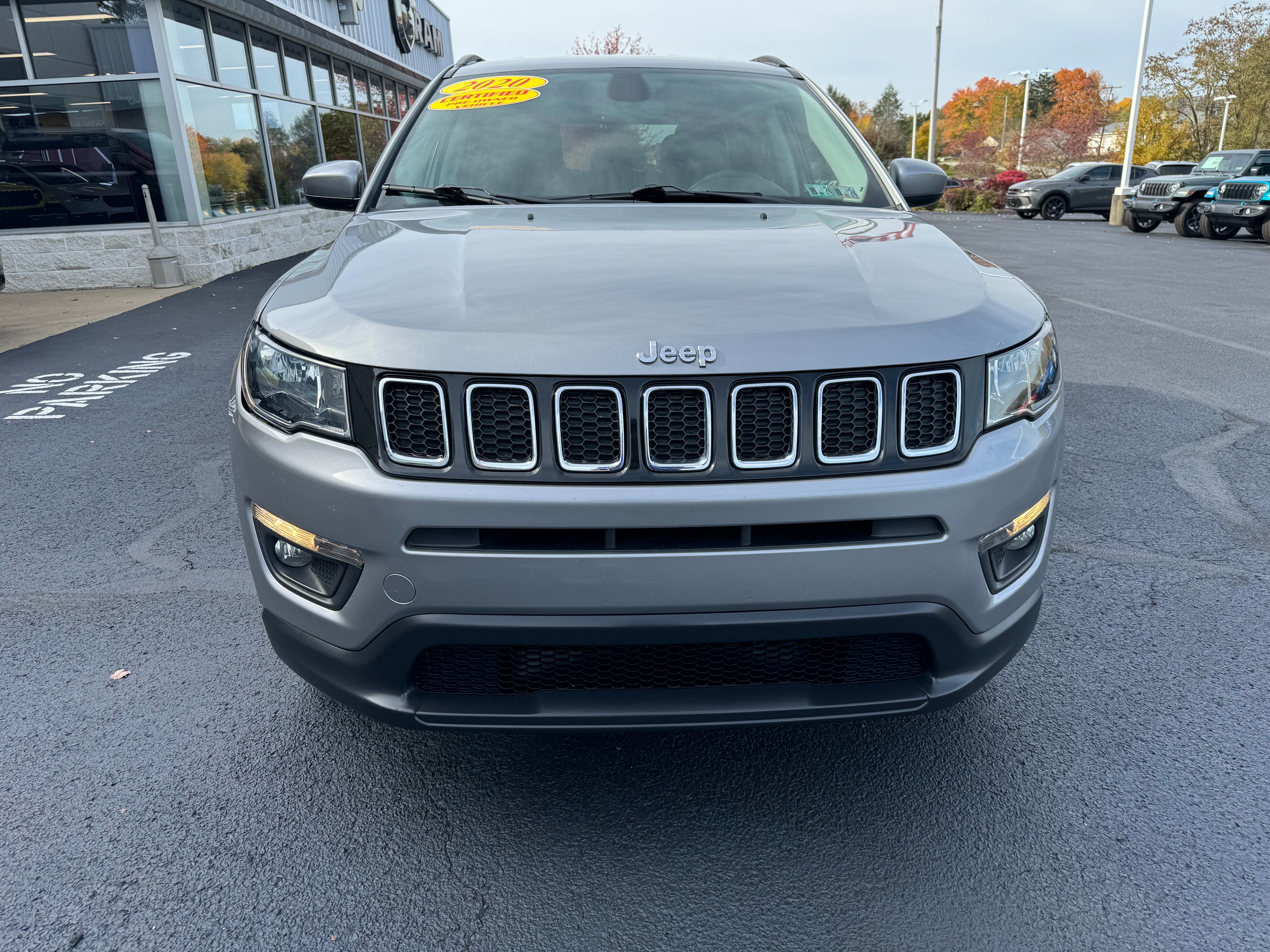Certified 2020 Jeep Compass Latitude with VIN 3C4NJDBB2LT100441 for sale in Brownsville, PA