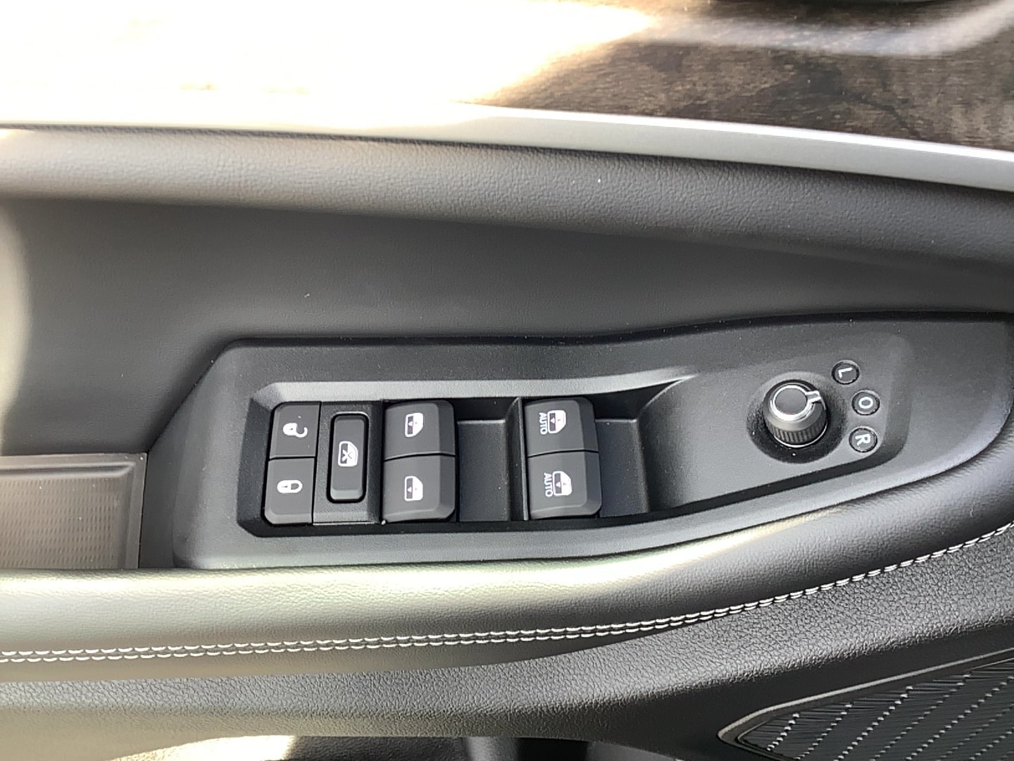 2026 Jeep Grand Cherokee L LAREDO ALTITUDE 4X4 - 10
