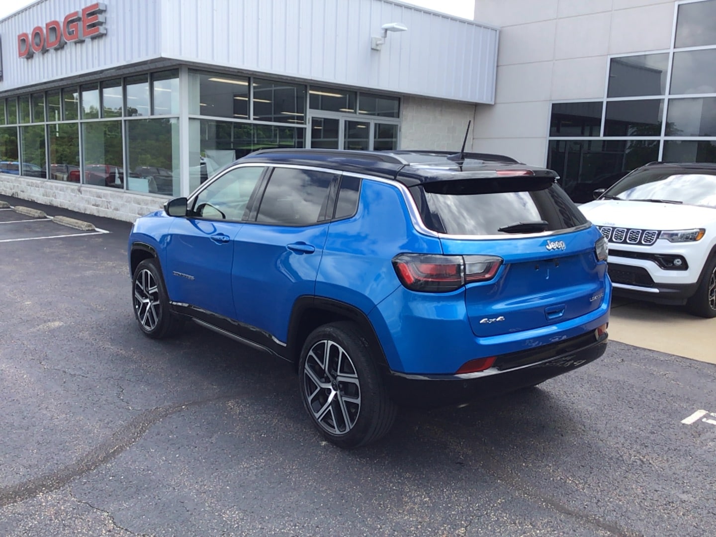 2025 Jeep Compass Limited Hydro Blue Pearlcoat at Solomon CJD Brownsville