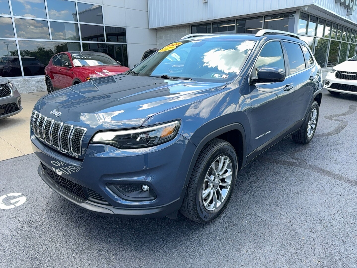 Used 2020 Jeep Cherokee Latitude Plus with VIN 1C4PJMLB6LD556925 for sale in Brownsville, PA