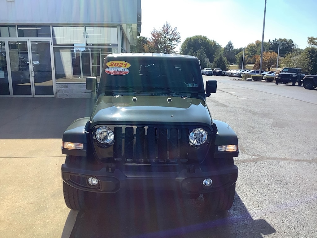 Used 2021 Jeep Gladiator Willys Willys 4x4