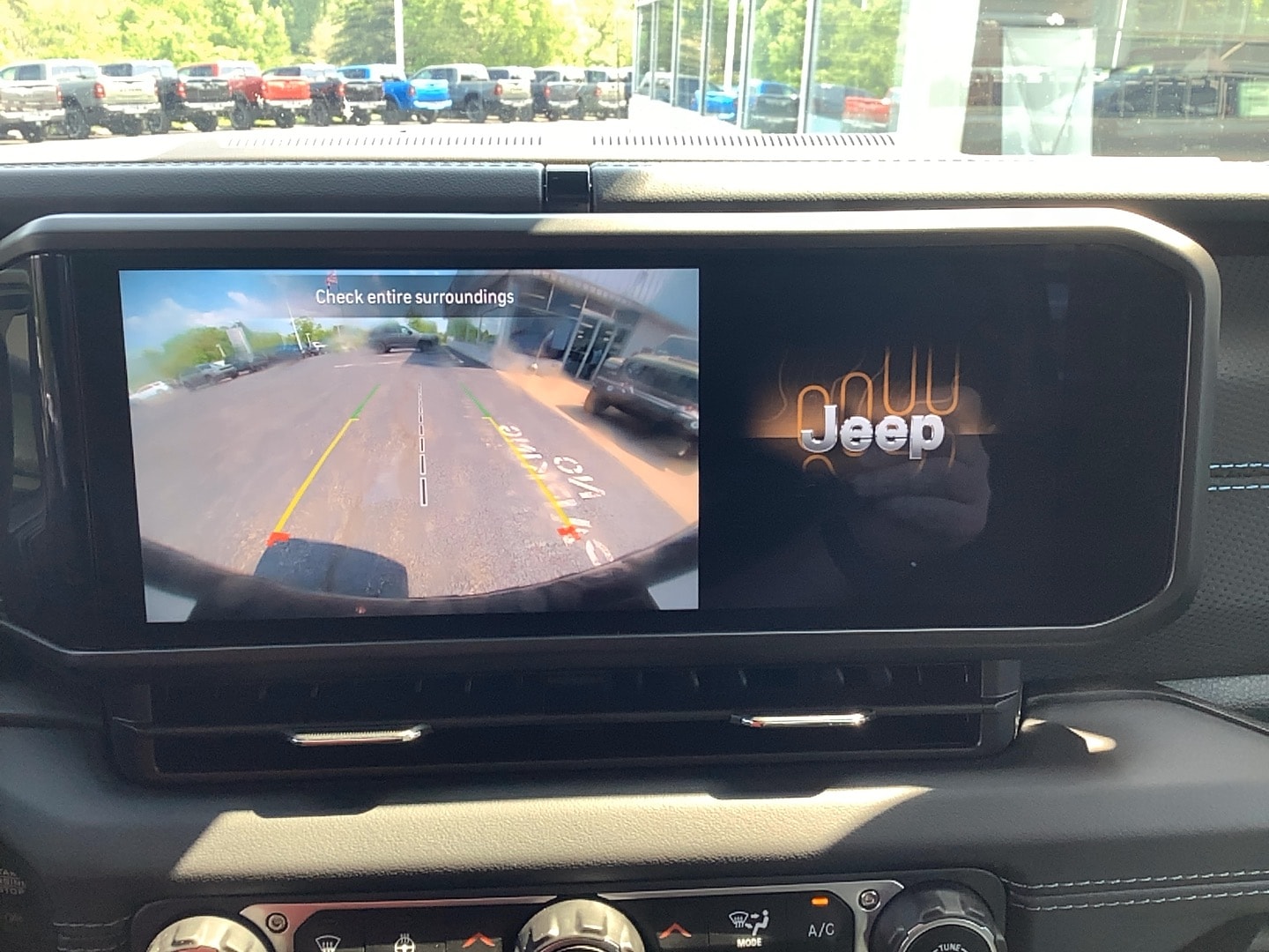 2025 Jeep Wrangler 4xe Rubicon - 11
