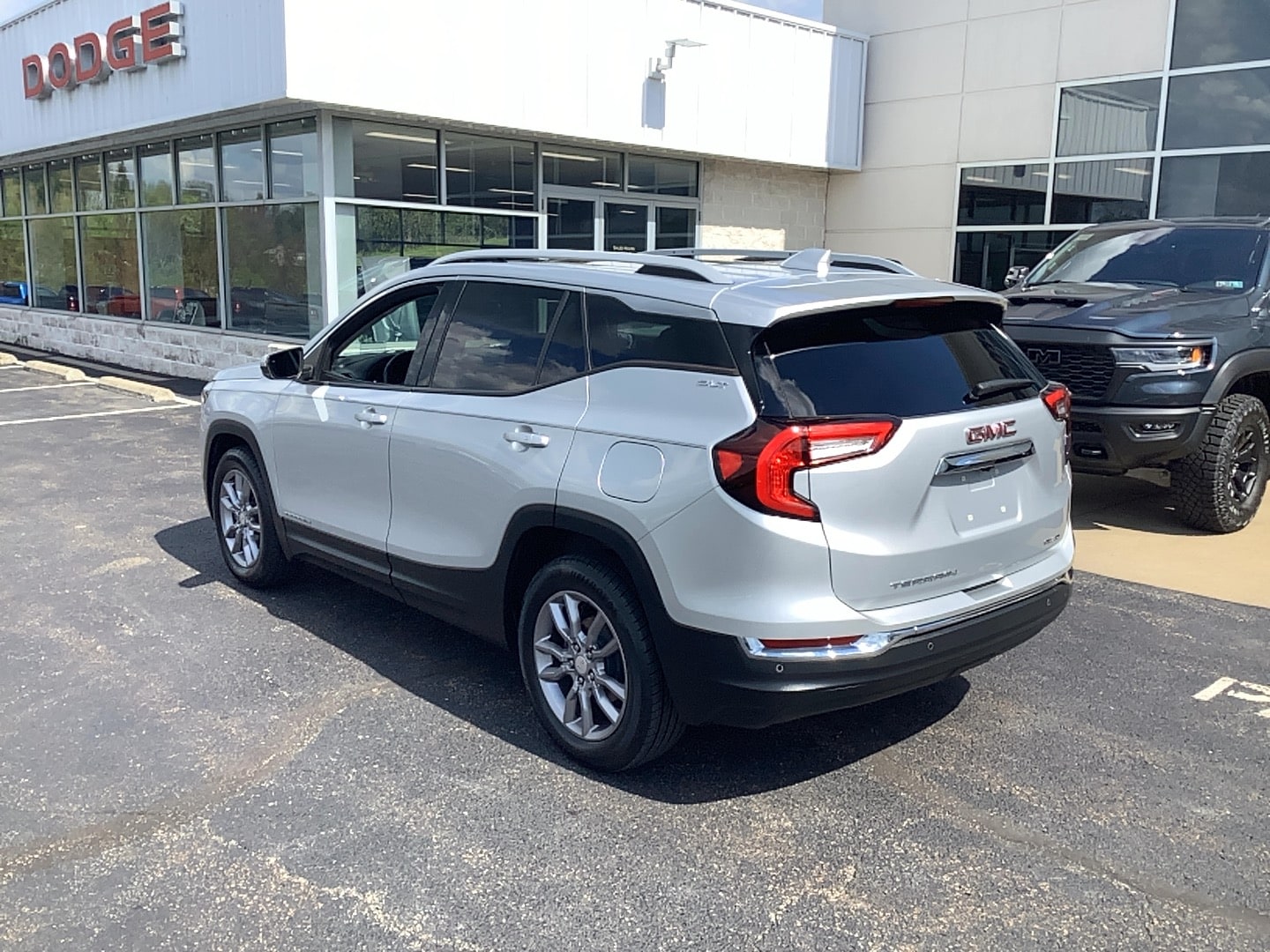 2022 GMC Terrain SLT - 5