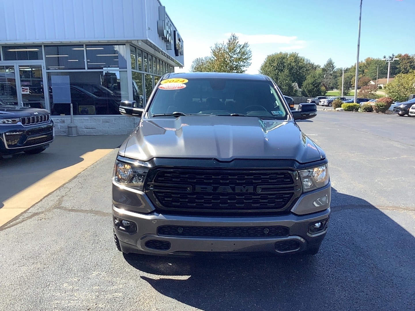 2024 Ram 1500 photo 2 of 13