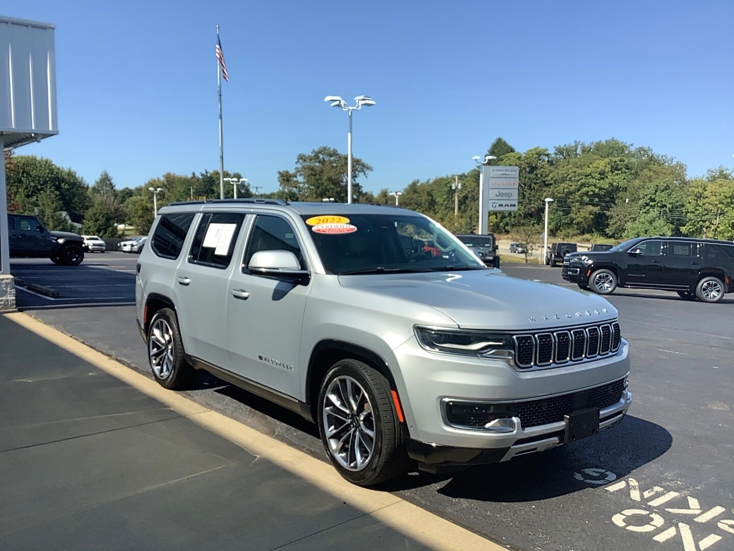 2022 Jeep Wagoneer Series III photo 3