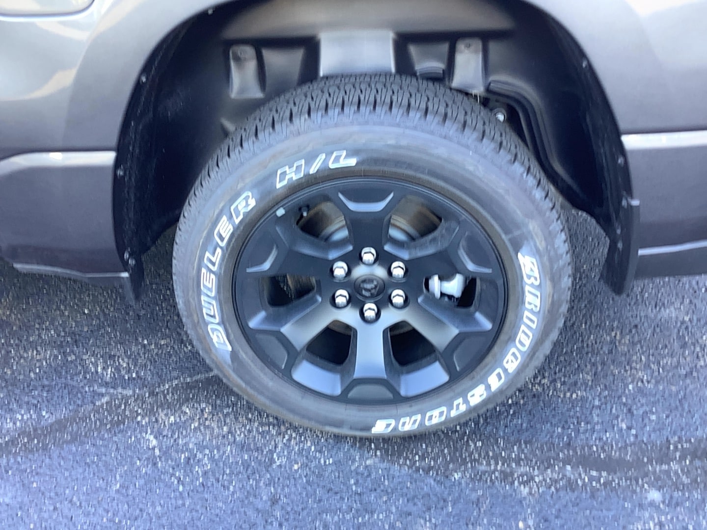2026 Ram 1500 photo 7 of 13