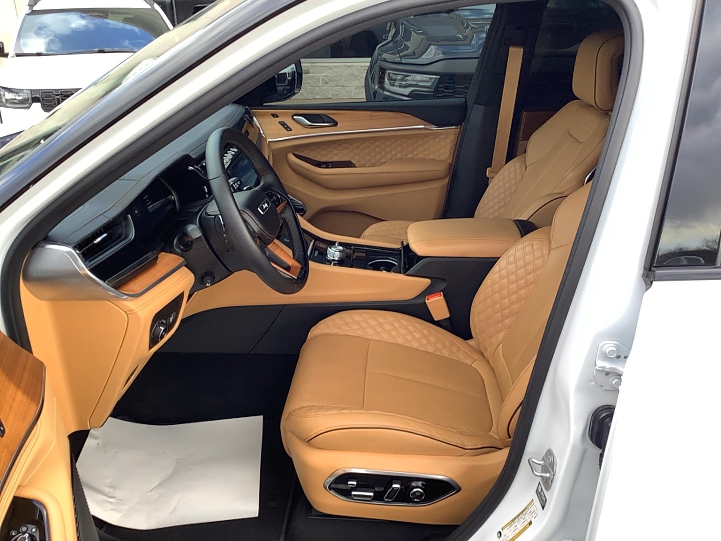 2024 Jeep Grand Cherokee L Summit Reserve Bright White Clearcoat at Solomon CJD Carmichaels