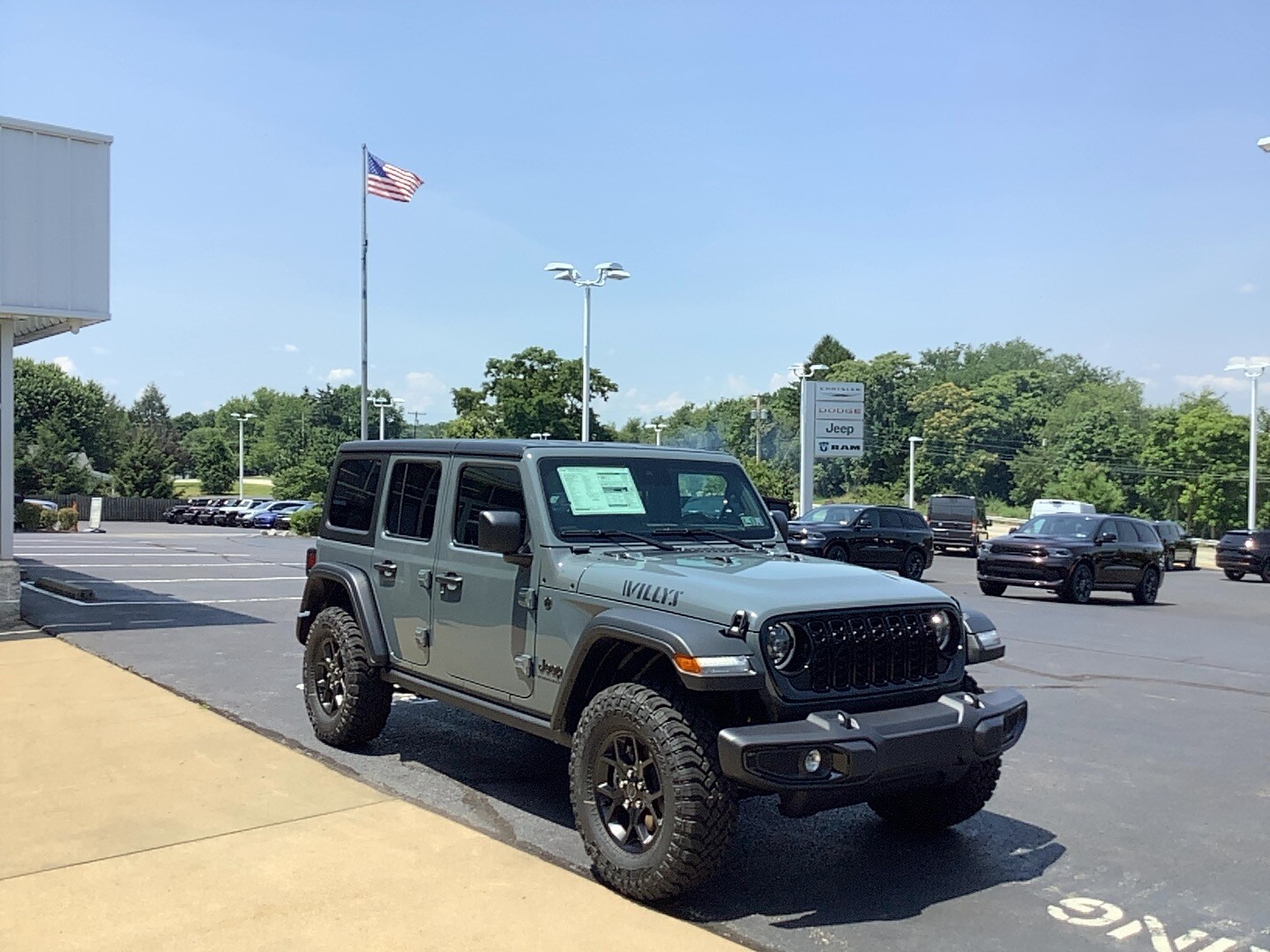2025 Jeep Wrangler Willys photo 3