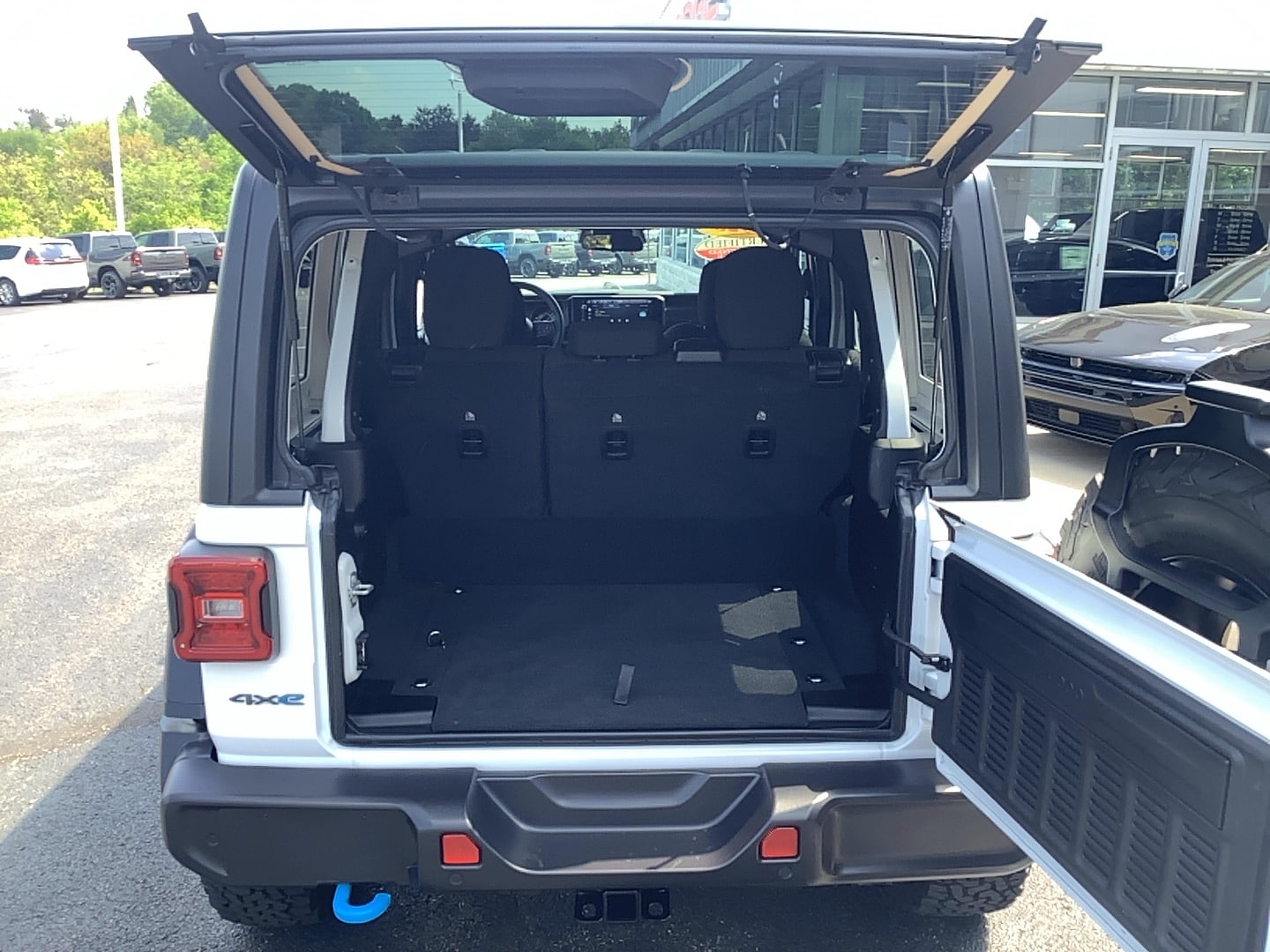 2025 Jeep Wrangler 4xe Rubicon - 4