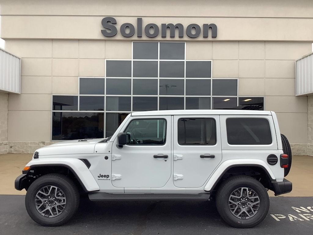 New 2026 Jeep Wrangler 4-DOOR SAHARA Sport Utility