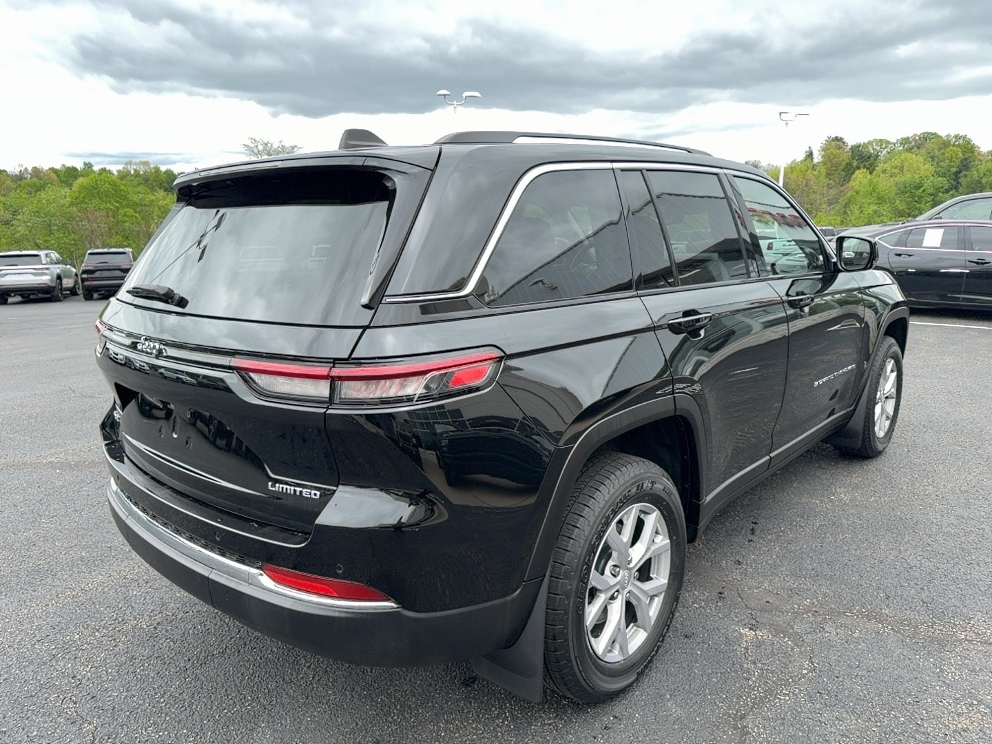 2022 Jeep Grand Cherokee Limited - 4