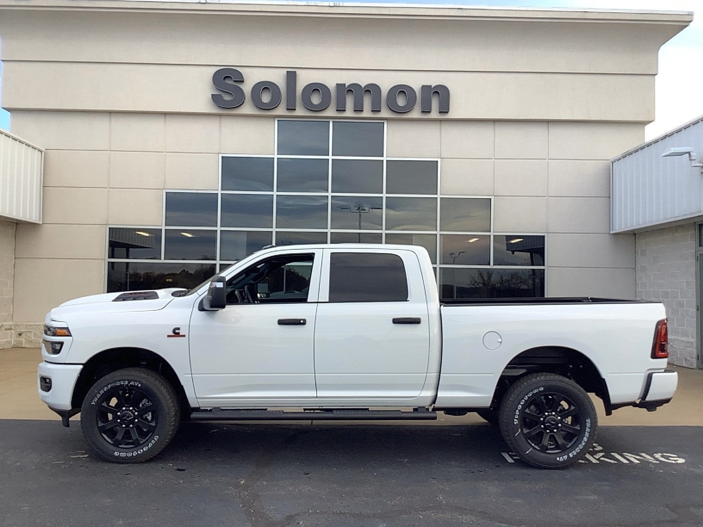 2026 RAM Ram 2500 Pickup Tradesman/Black Express