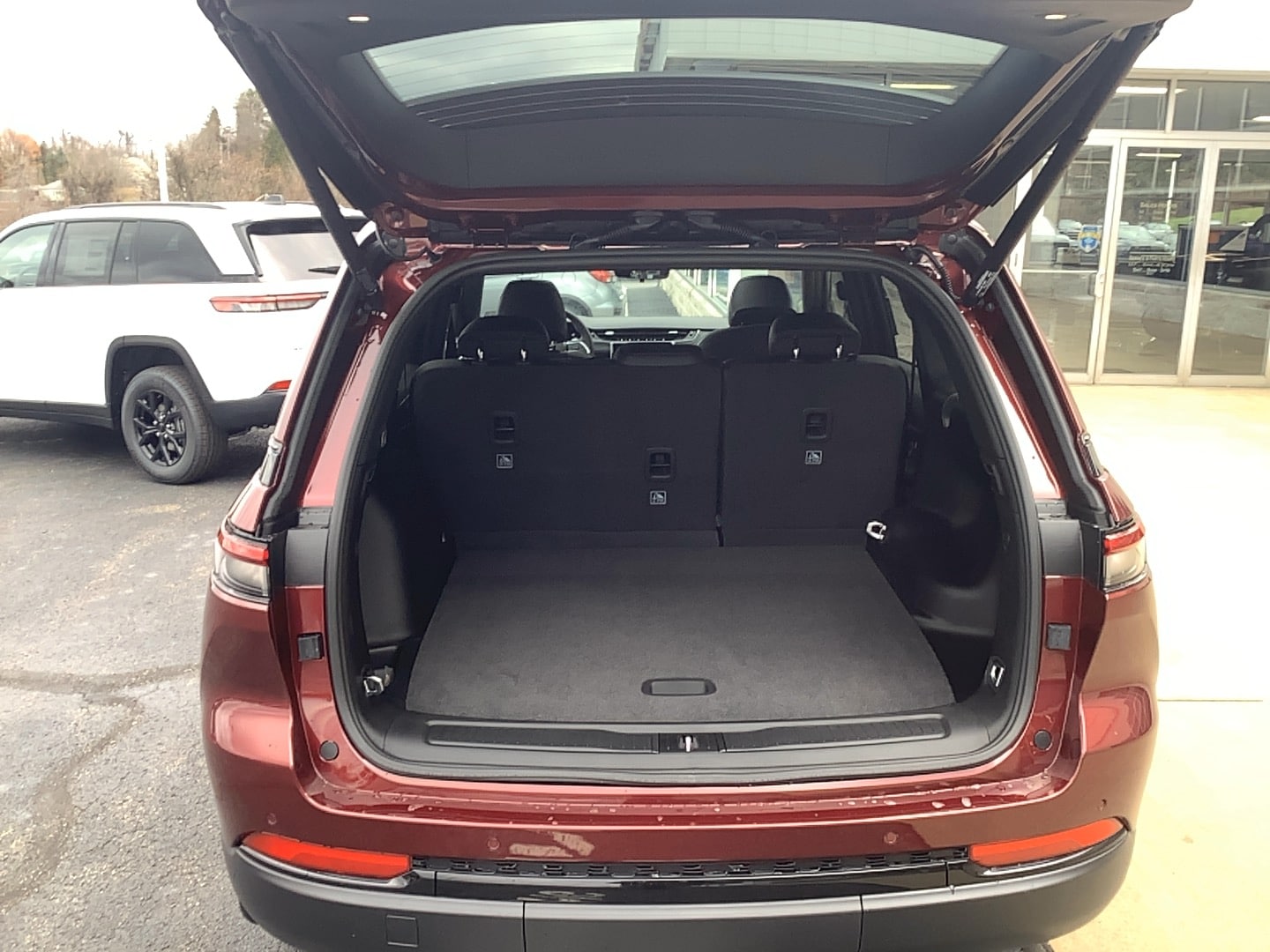 2025 Jeep Grand Cherokee ALTITUDE X 4X4 - 4