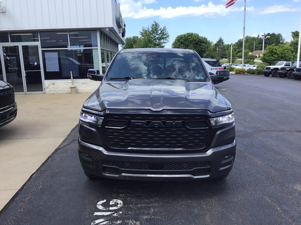 New 2026 Ram 1500 BIG HORN CREW CAB 4X4 5'7 BOX Pickup