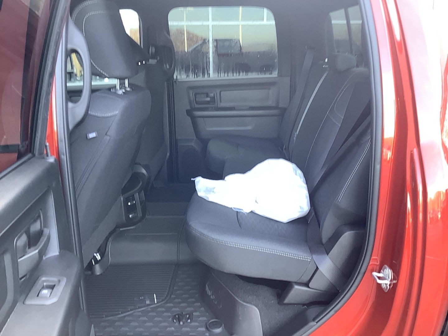 2026 RAM 3500 Tradesman - Photo 9