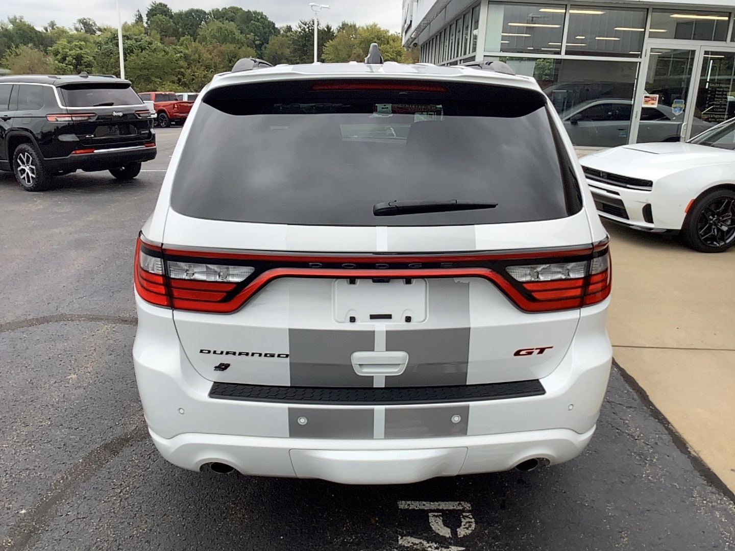 2026 Dodge Durango photo 4 of 14