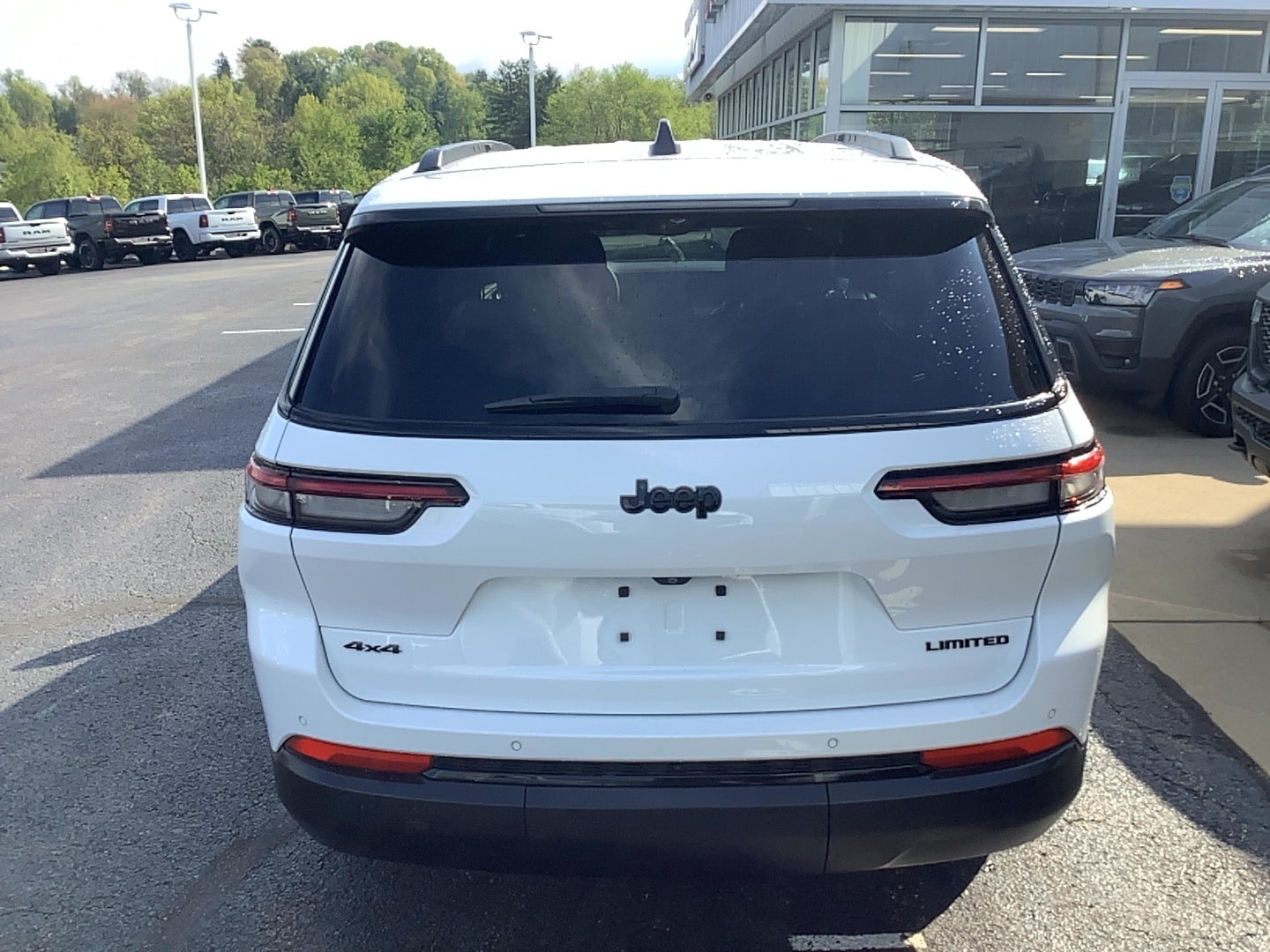 2024 Jeep Grand Cherokee L Limited Bright White Clearcoat at Solomon CJD Carmichaels