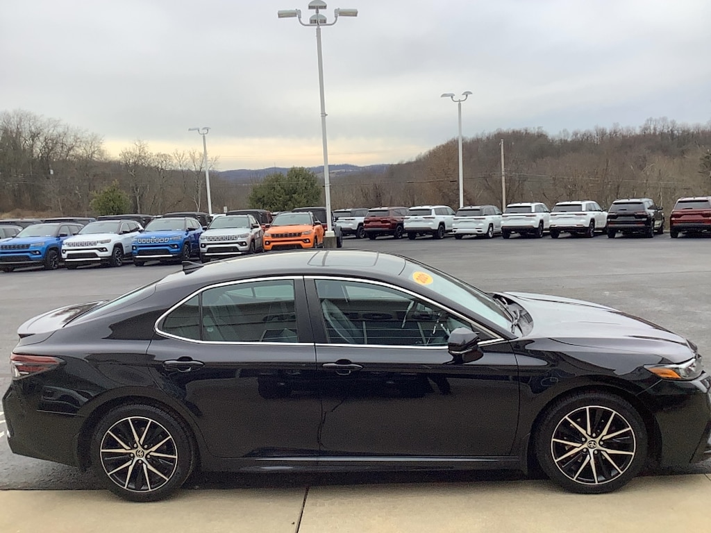 Certified 2021 Toyota Camry SE SE Auto