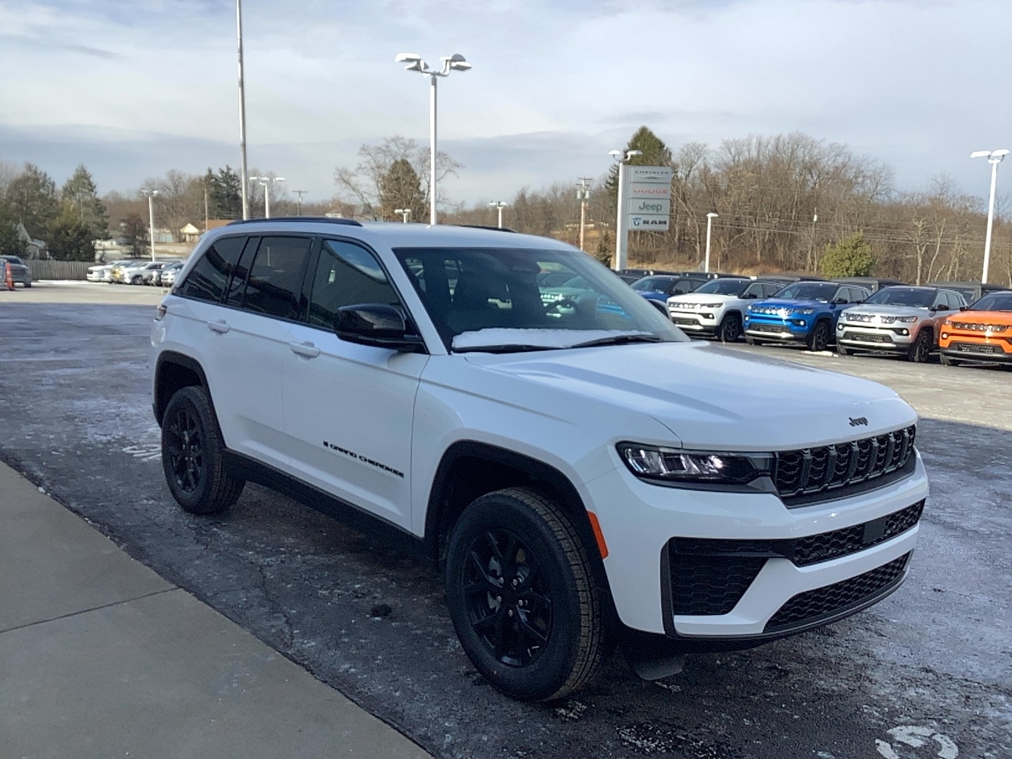 2026 Jeep Grand Cherokee LAREDO ALTITUDE 4X4 - 3