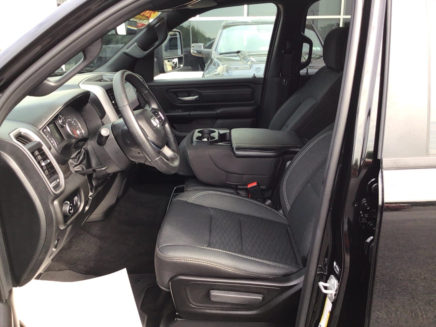 2026 Ram 1500 Tradesman - 8