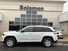 2023 Jeep Grand Cherokee Laredo Laredo 4x4