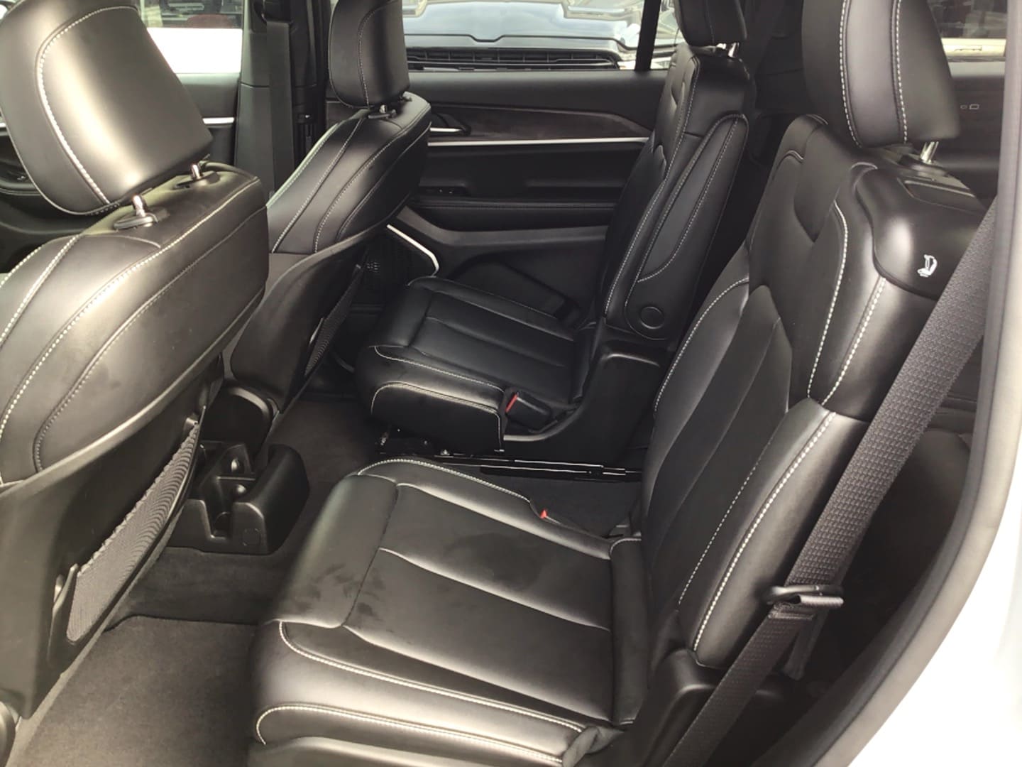 2025 Jeep Grand Cherokee L Limited Silver Zynith at Solomon CJD Brownsville
