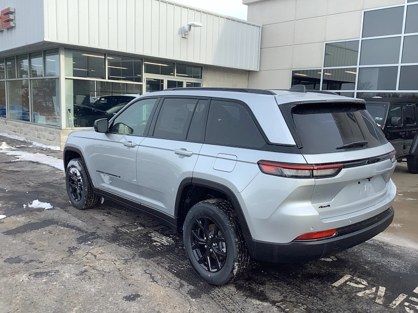 2025 Jeep Grand Cherokee ALTITUDE X 4X4 - 6