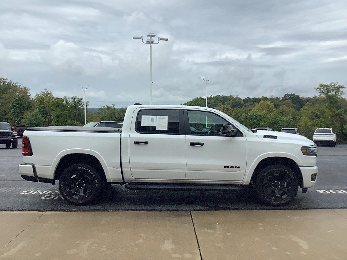 2025 Ram 1500 Big Horn photo 4