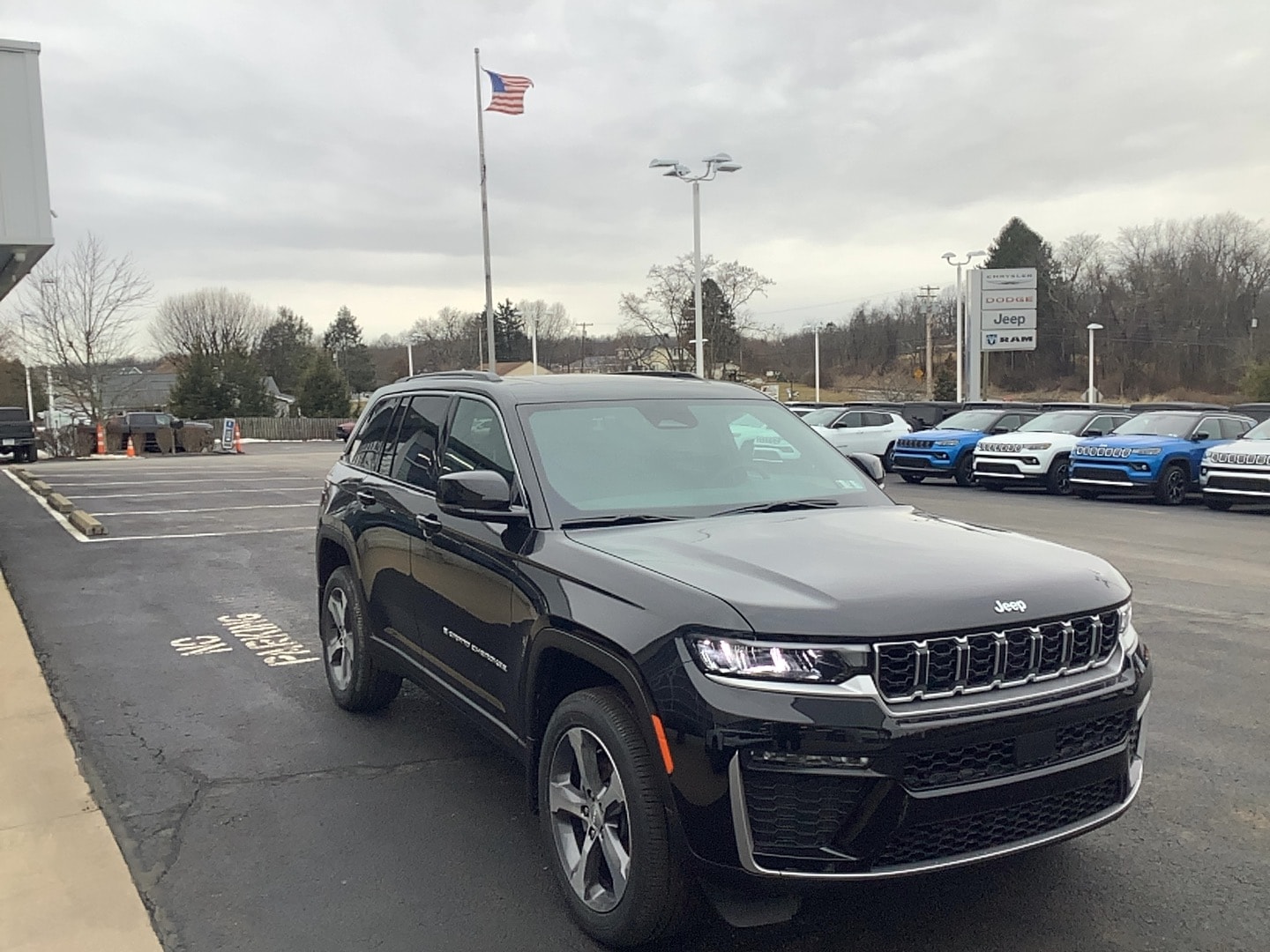 2026 Jeep Grand Cherokee LIMITED 4X4 - 2