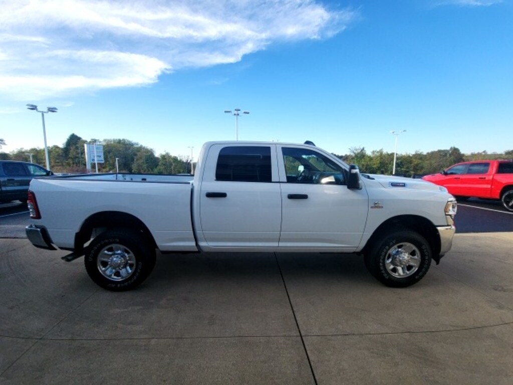 New 2024 Ram 2500 For Sale at Solomon Auto Group VIN 3C6UR5CL6RG103790