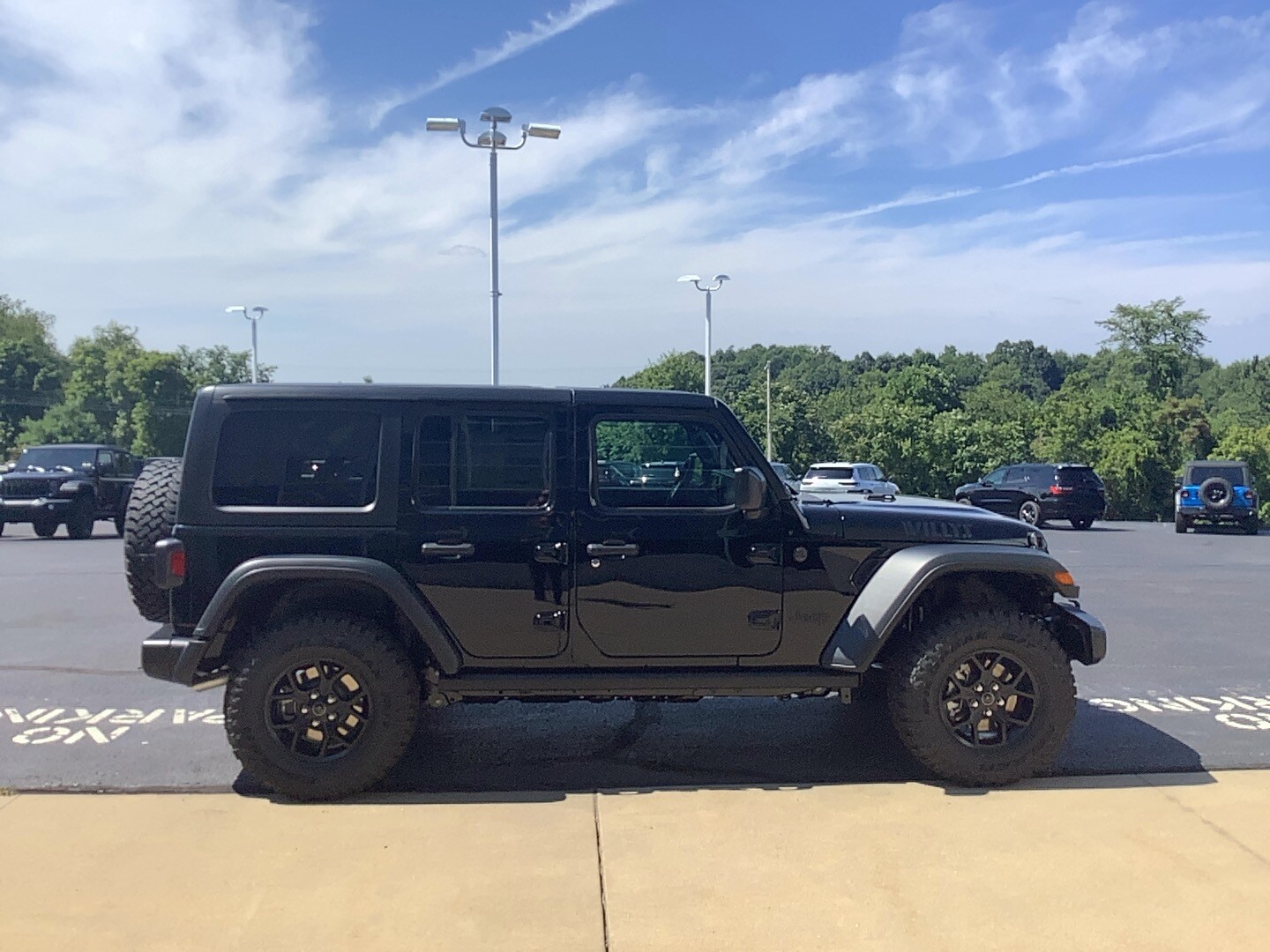 2025 Jeep Wrangler Willys photo 3