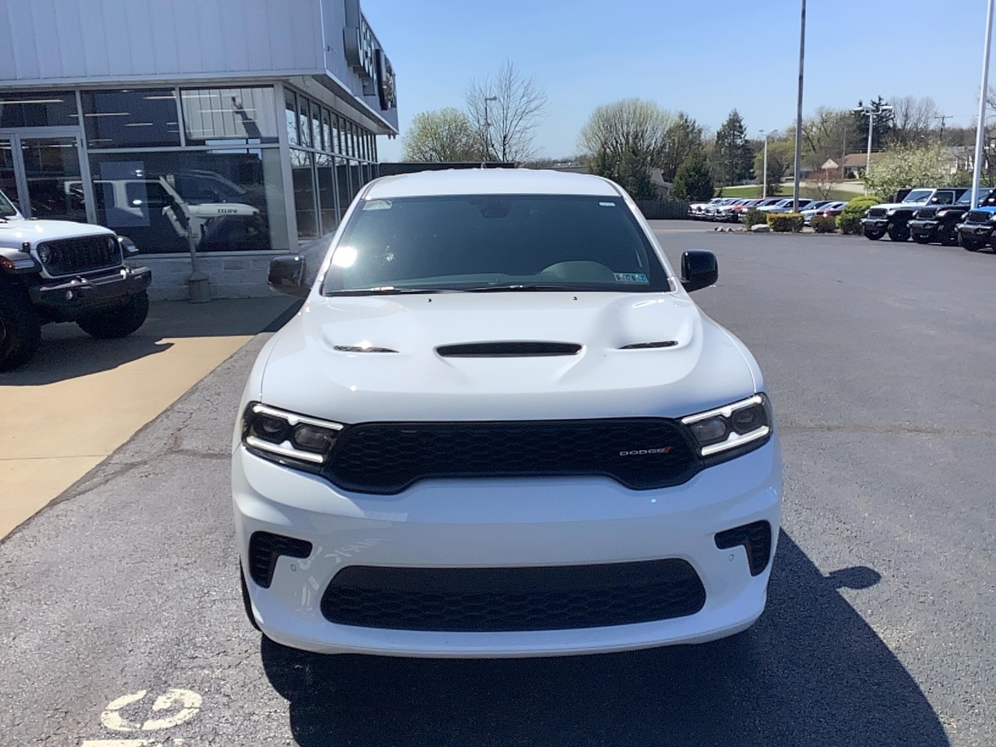 2026 Dodge Durango GT AWD HEMI V8 White Knuckle at Solomon CJD Brownsville