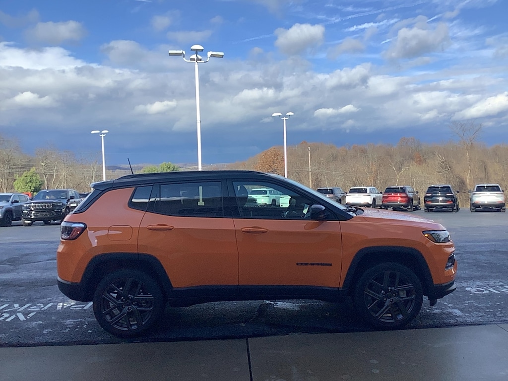 New 2026 Jeep Compass LIMITED ALTITUDE 4X4 Sport Utility