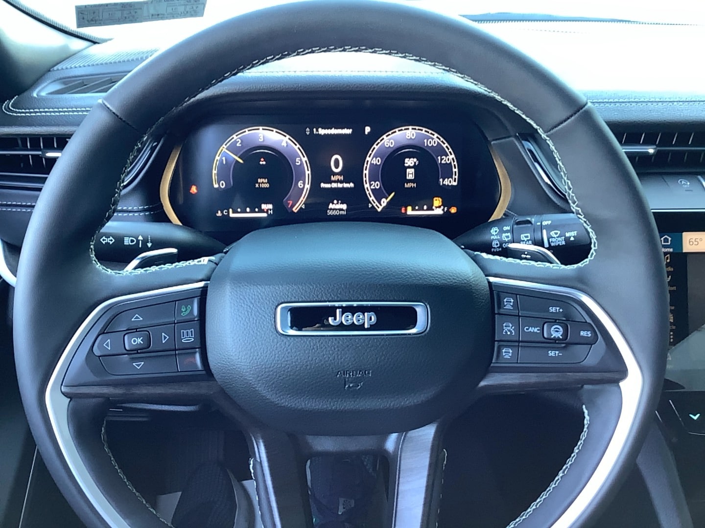 2026 Jeep Grand Cherokee photo 10 of 13