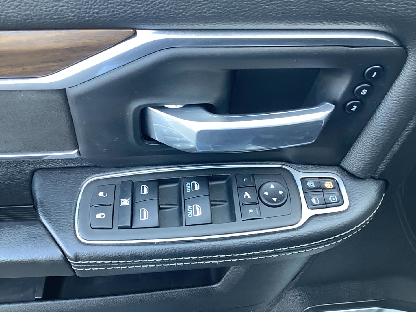 2024 Ram 2500 Laramie - 8