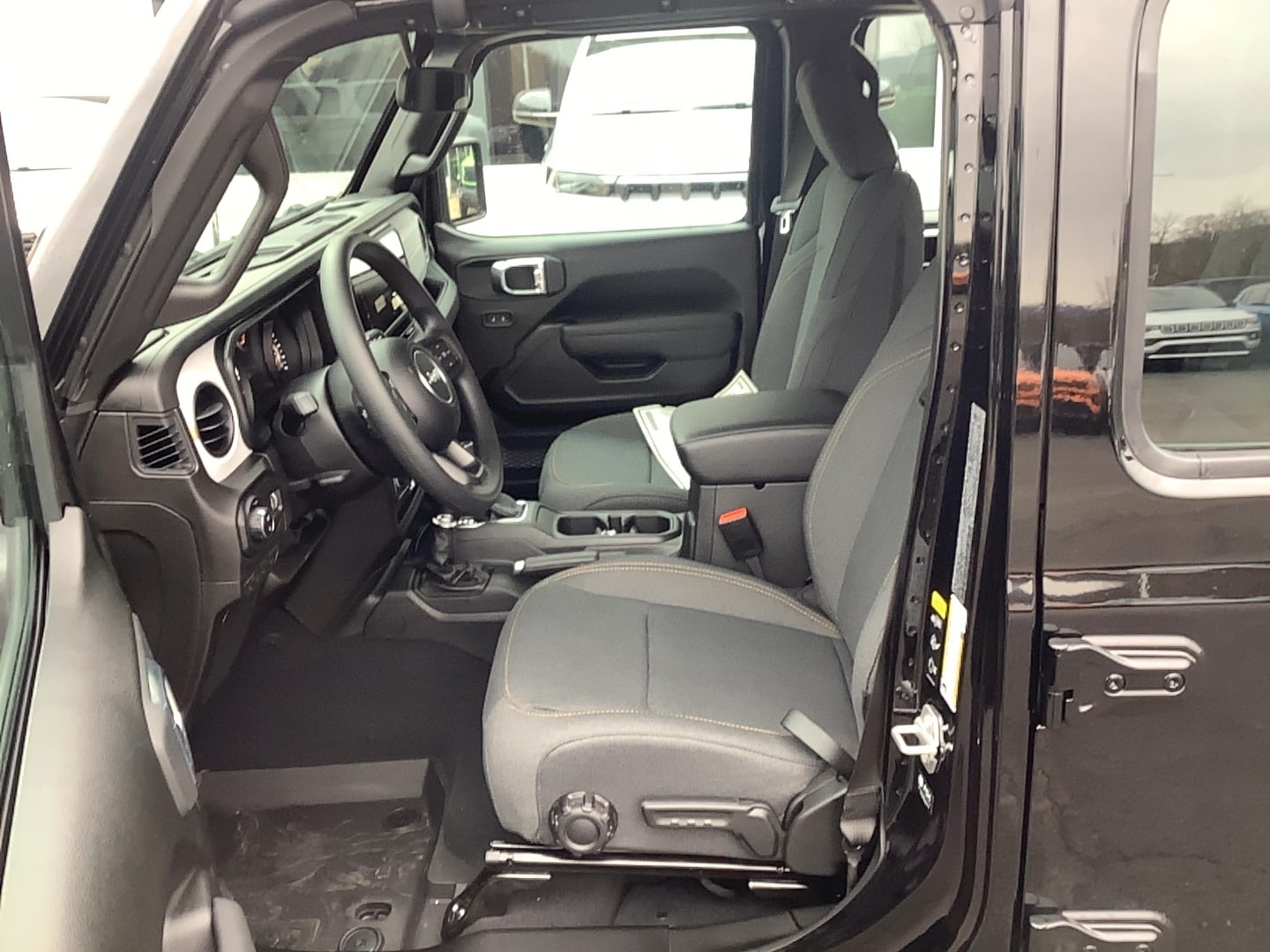 2026 Jeep Gladiator SPORT 4X4 - 9