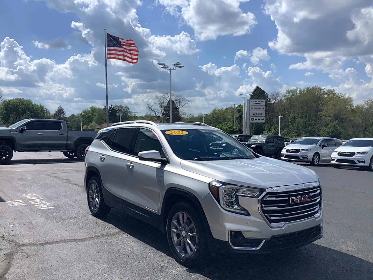 2022 GMC Terrain SLT - 2