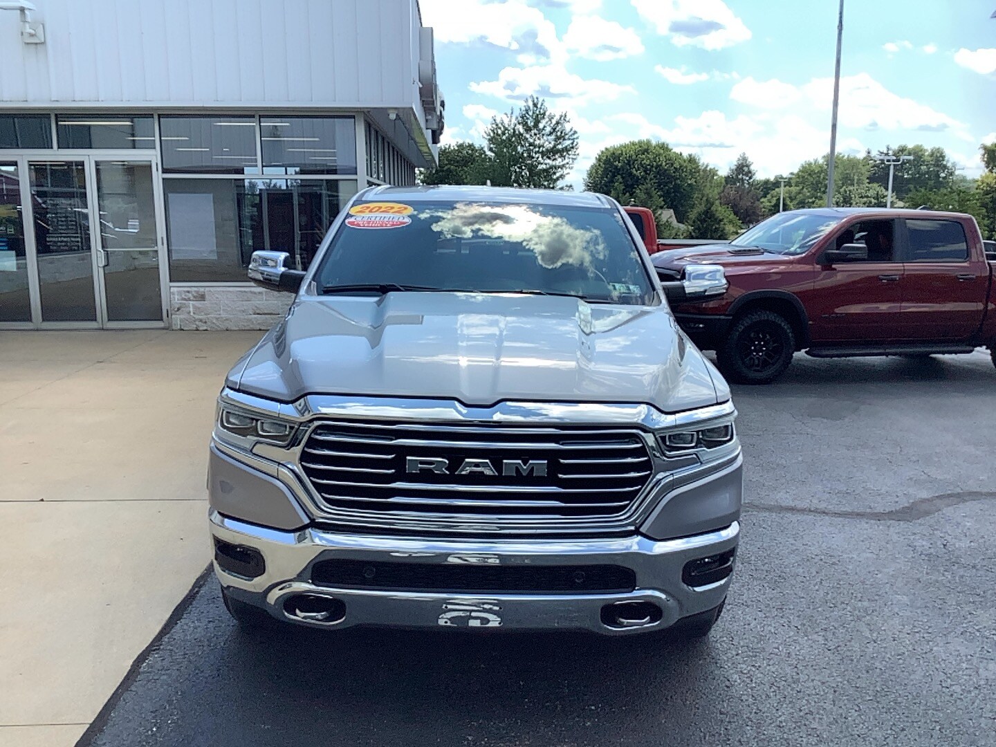 2022 Ram 1500 Longhorn photo 2