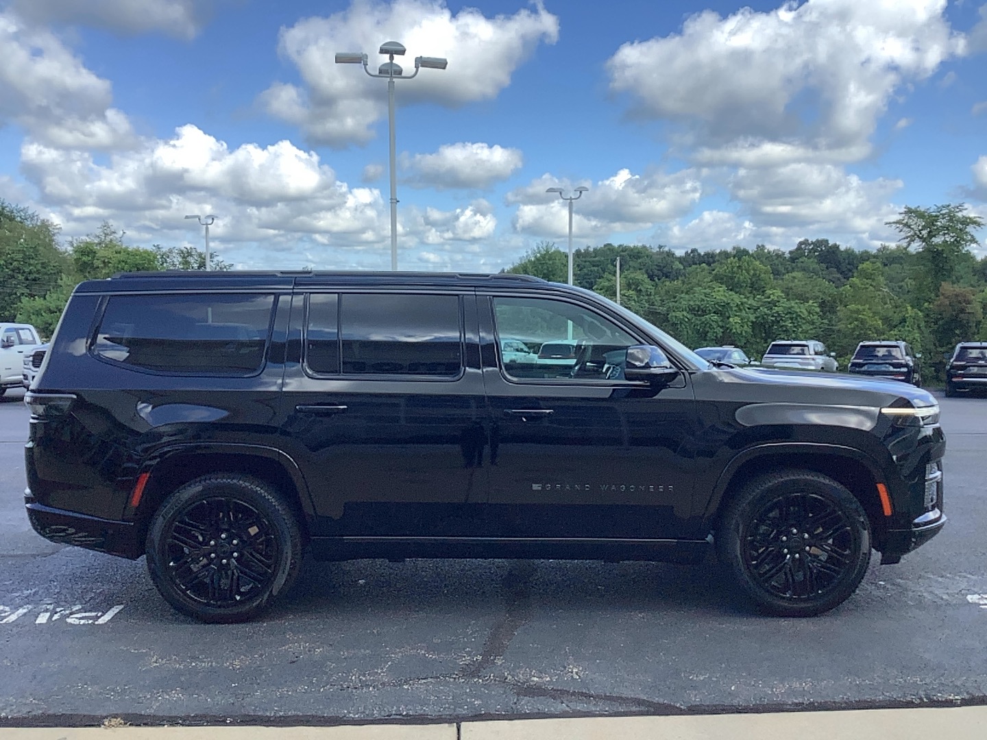 New 2026 Jeep Grand Wagoneer LIMITED RESERVE 4X4 Sport Utility