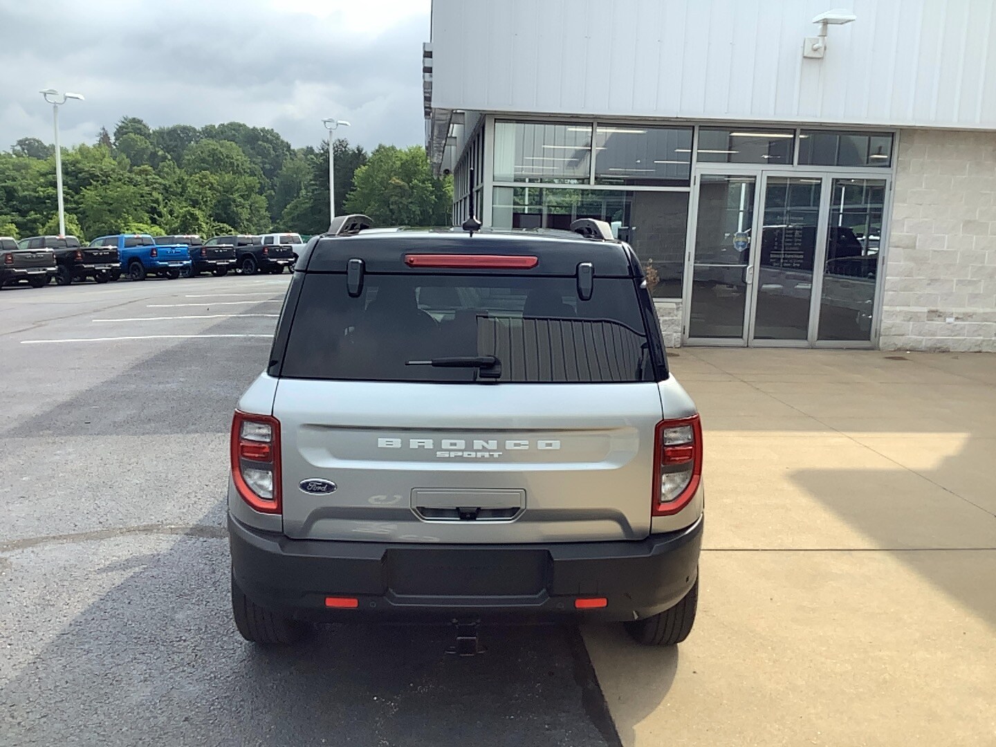 2022 Ford Bronco Sport Outer Banks photo 2