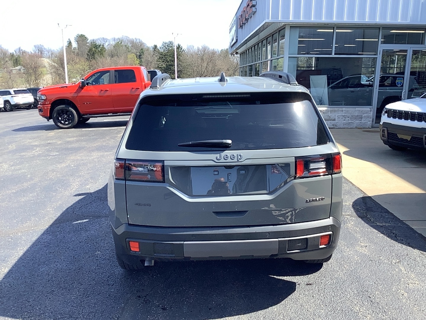 2026 Jeep Cherokee LAREDO 4X4 Sting-Gray at Humes CDJR