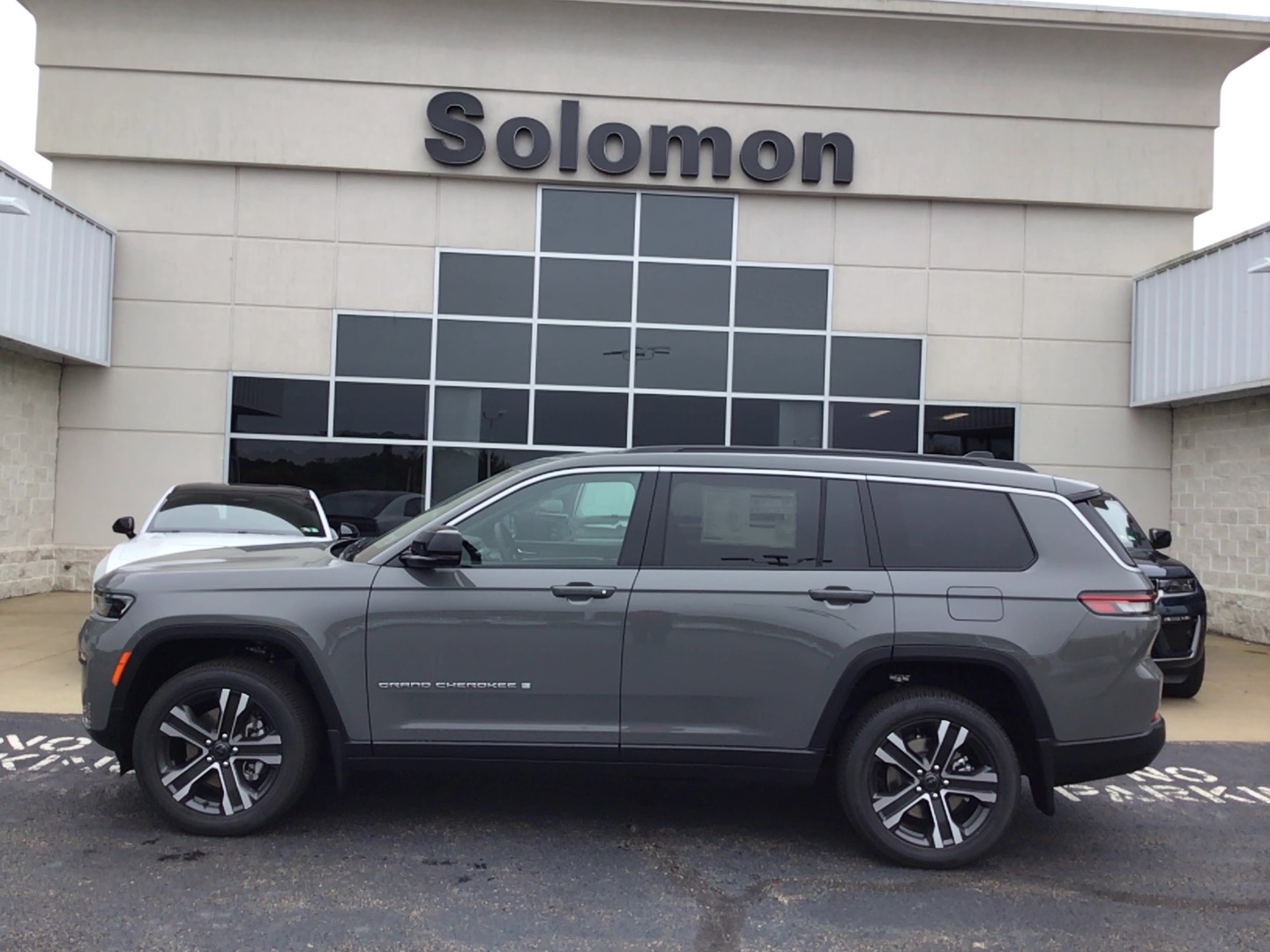 2027 Jeep Grand Cherokee