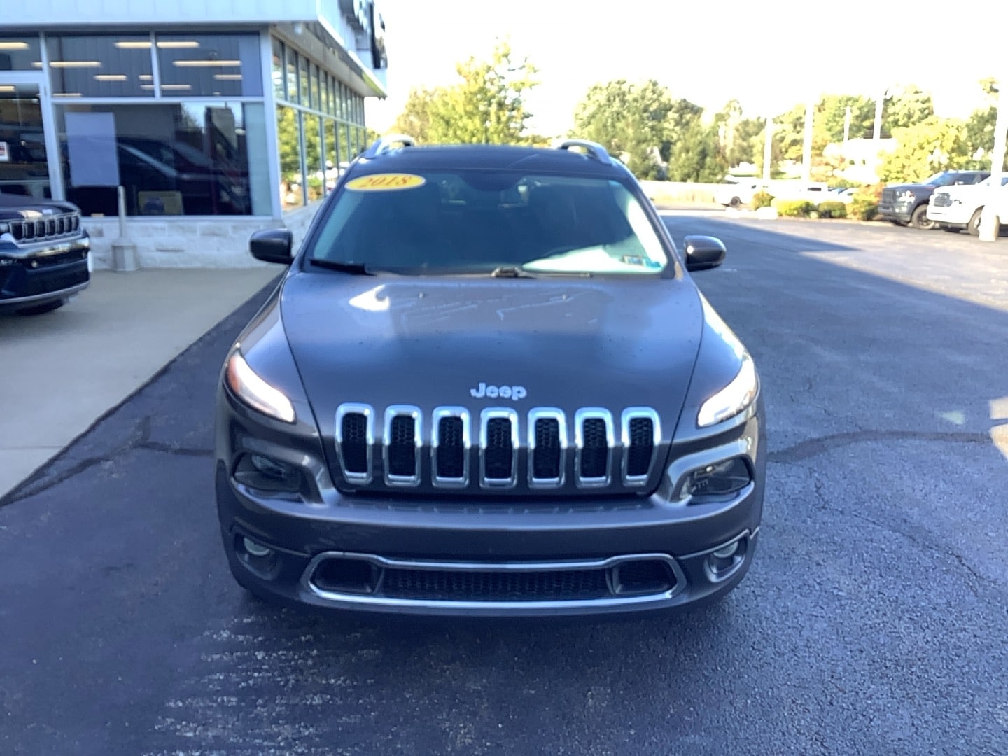 2018 Jeep Cherokee Limited Granite Crystal Metallic Clearcoat at Solomon CJD Carmichaels