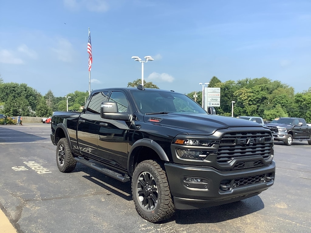 New 2026 Ram 2500 WARLOCK CREW CAB 4X4 6'4 BOX Pickup