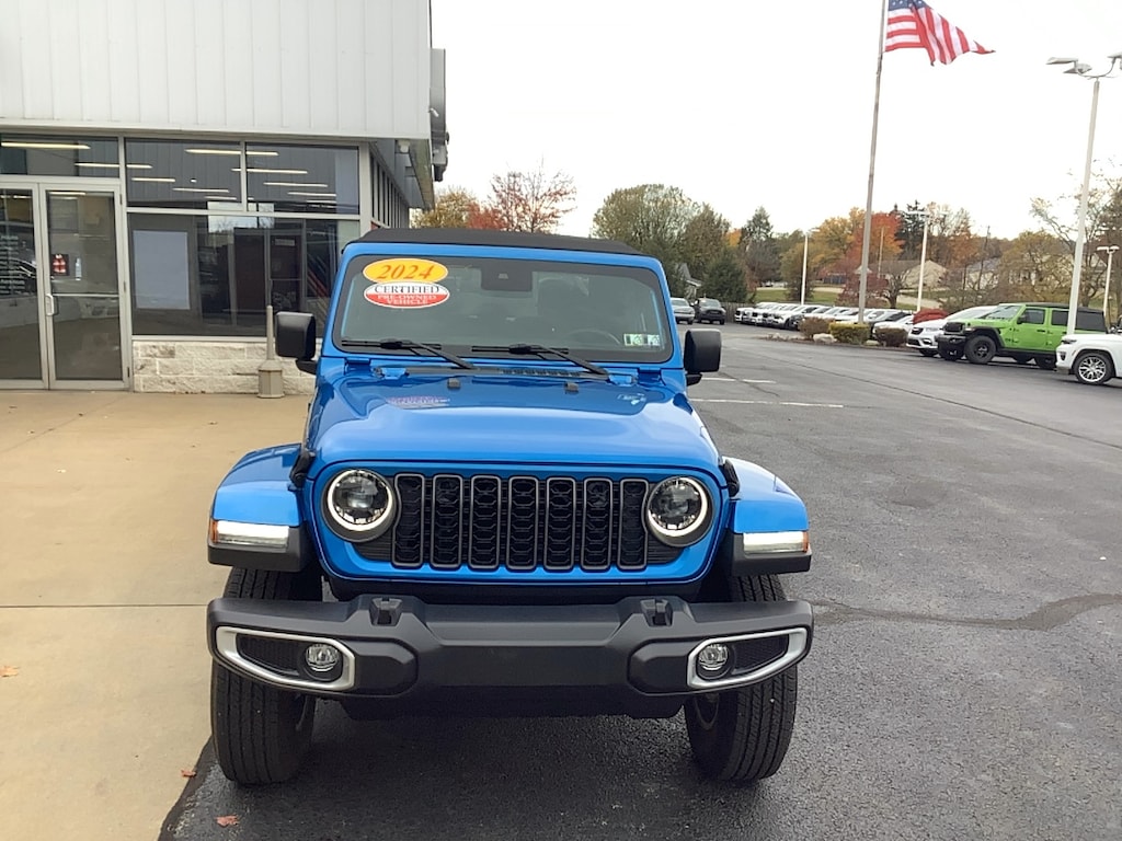 Used 2024 Jeep Gladiator Sport S Sport S 4x4