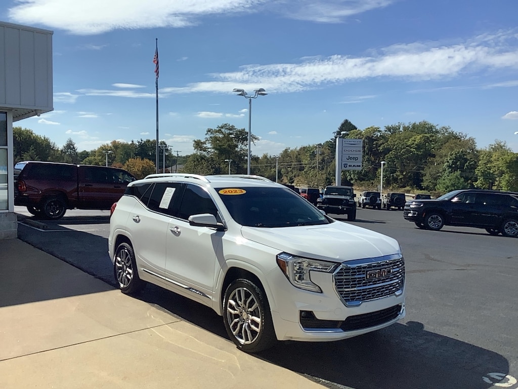 Certified 2023 GMC Terrain Denali AWD  Denali