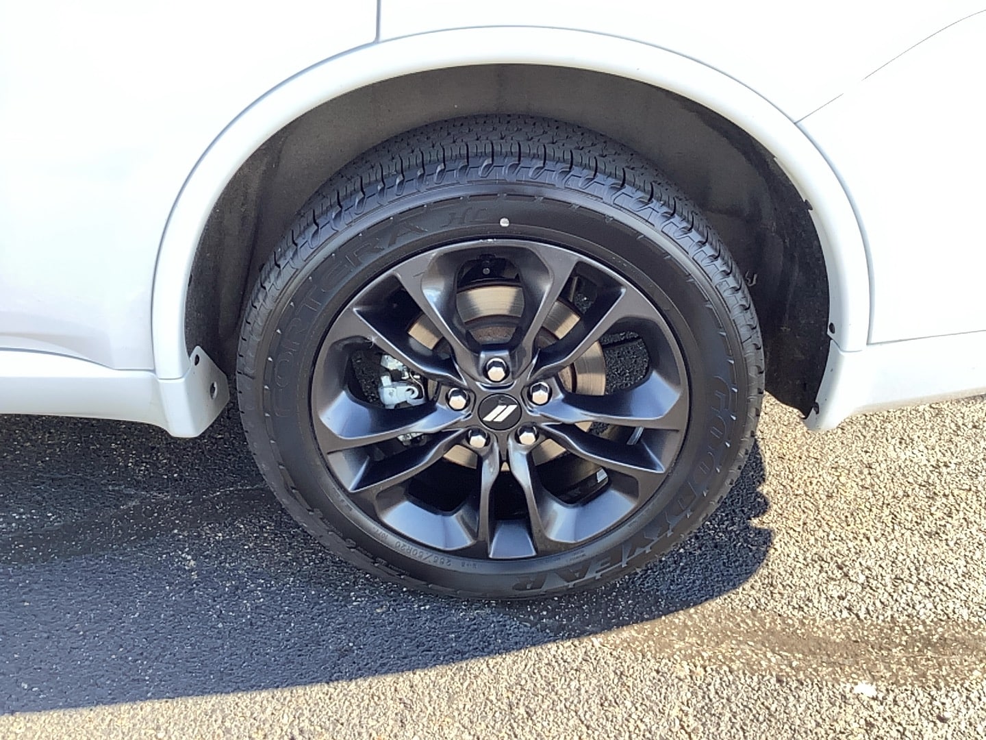 2025 Dodge Durango photo 7 of 15